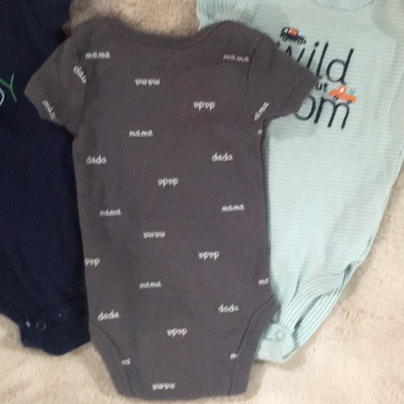 3 Carter’s mom/dad onesies - Picture 4 of 10